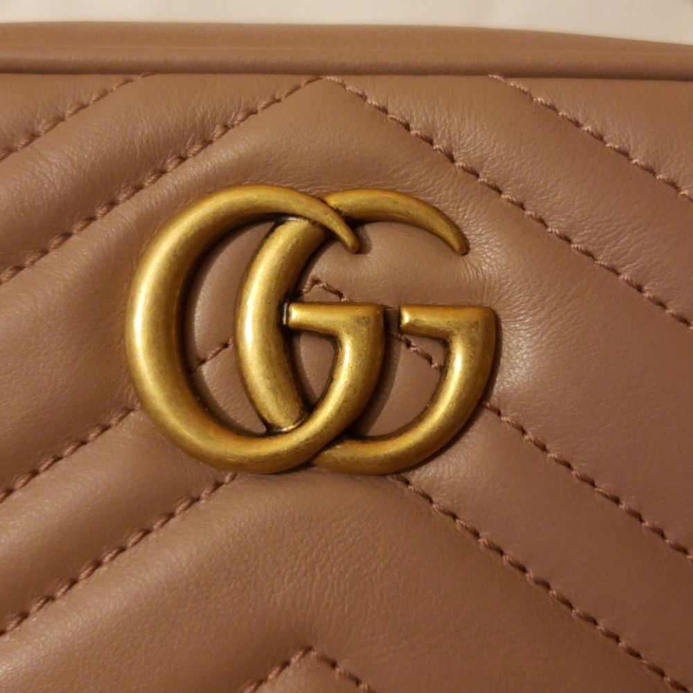 🌟🌟SOLD🌟🌟 Gucci Marmont Mini Bag Crossbody - Picture 3 of 8